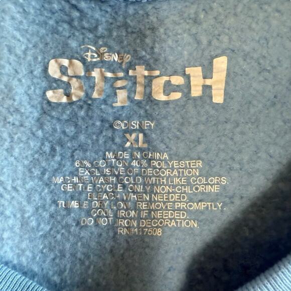 Disney Stitch Embroidered Sweatshirt Fleece Lined XL Blue L/S Whimsical Whimsy - Picture 4 of 7